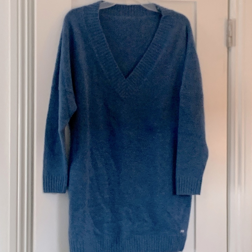 Most gorgeous blue cashmere sweater